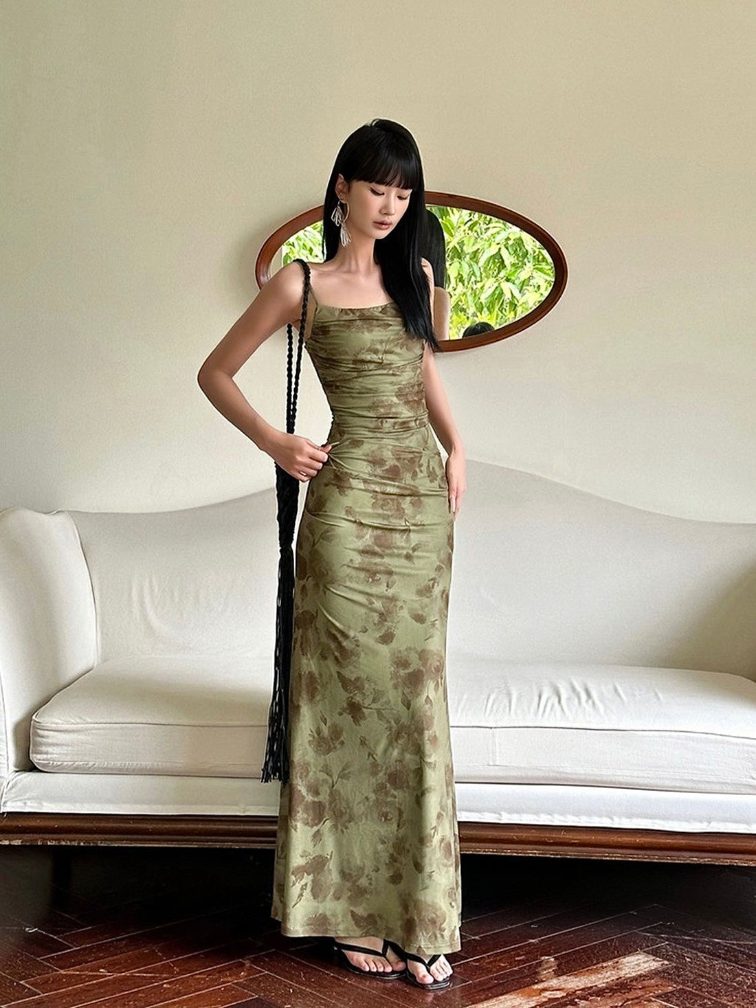 Jade Whisper – Modern Han Aesthetic Maxi Dress